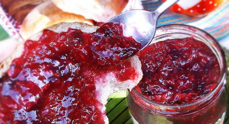 Marmelade selbst gemacht - Der Geschmack des Sommers im Glas