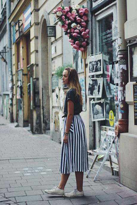 OOTD: Midi Skirt in Krakow
