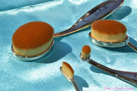 [Review] – LOOK by Bipa Oval Brush Collection: