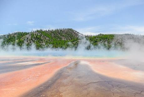 grand prismatic spring yellowstone np