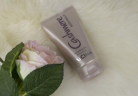 Alcina // Cashmere Luxuspflege für den Winter Review + Gewinnspiel Alcina // Cashmere Luxuspflege für den Winter Review + Gewinnspiel