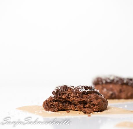 Die besten einfachen Kokos-Schoko-Cookies (die fast wie Kuchen schmecken) – the best easy coconut and chocolate chip cookies (that almost tast like cake)