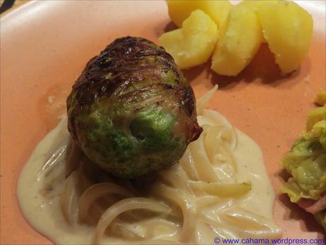 Crépinette vom Schweinemett in Wirsing Crépinette vom Schweinemett in Wirsing