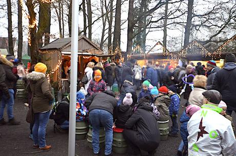 Waldweihnachtsmarkt Velen – lohnt sich der Eintritt? Waldweihnachtsmarkt Velen – lohnt sich der Eintritt?