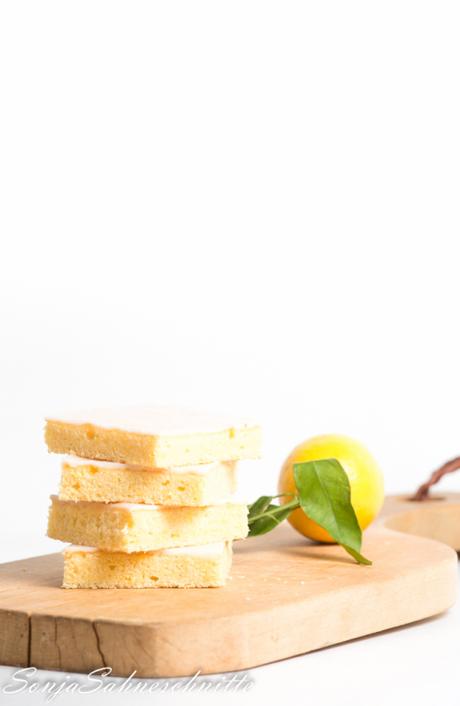 Rezept für einfachen saftigen Zitronenkuchen vom Blech – easy juicy lemon cake tray bake recipe