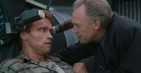 Filme mit Arnie: Schwarzenegger ohne Erinnerung in TOTAL RECALL