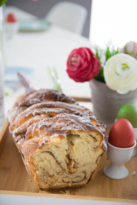 Der perfekte Zimt Hefezopf zum Oster Sekt Frühstück Der perfekte Zimt Hefezopf zum Oster Sekt Frühstück