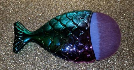 Rival de Loop Young Under The Sea Fish Brush & Mini Bag Rival de Loop Young Under The Sea Fish Brush & Mini Bag