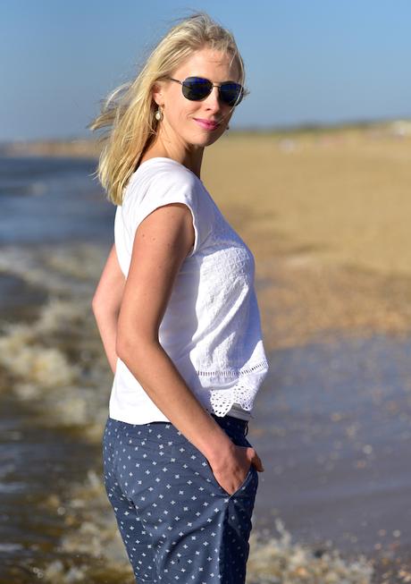 Luftig und leicht – meine Outfits im Marinelook Reglanärmel