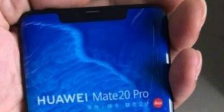 Huawei Mate 20 Pro: Vermeintlicher Dummy zeigt gebogene Seiten Huawei Mate 20 Pro: Vermeintlicher Dummy zeigt gebogene Seiten