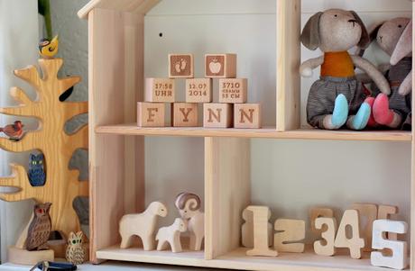 Geschenke-Tipp zur Geburt -Personalisierte Holzwürfel von Avie-Art + VERLOSUNG