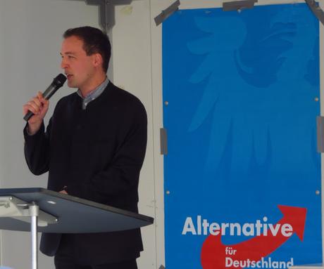 Merkel in Ottobeuren: AfD-Demo eingekesselt von buntfanatischen Deutschland-Destruenten