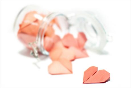 Herzchen aus Origami - Bild: Yunir