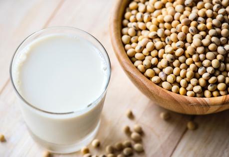 Ernährung nachhaltig gestalten – So geht’s! Pflanzliche Milch vegan und nachhaltig Ernährung Tipps