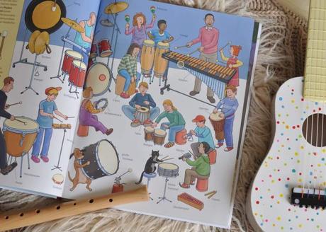 Spielerisch Musikinstrumente und Instrumentenfamilien kennen lernen und mit 16 Sounds ihren Klängen lauschen. Perfekt für musikalische Früherziehung oder die Grundschule. #musik #instrumente #buch #kinder #lernen #hören #sound #bilderbuch #sachbuch