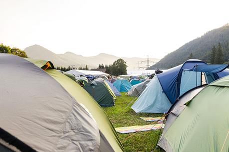 20 Tipps für Zero Waste auf dem Festival Zelte auf dem Zero Waste Festival