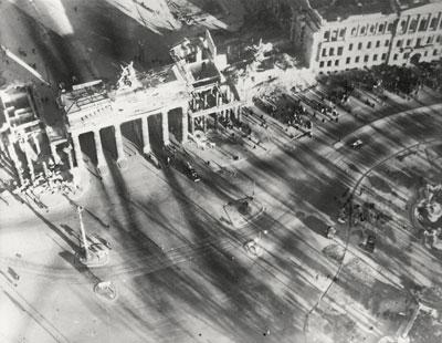 Collection Regard: Hommage à Berlin – Photographien 1945/1946