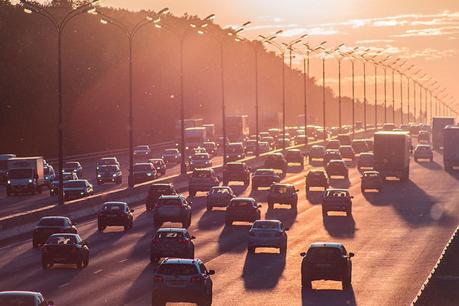Nachhaltig Autofahren – 20 Tipps für umweltbewusstere Fahrten mit dem Auto Nachhaltig und umweltbewusst Autofahren