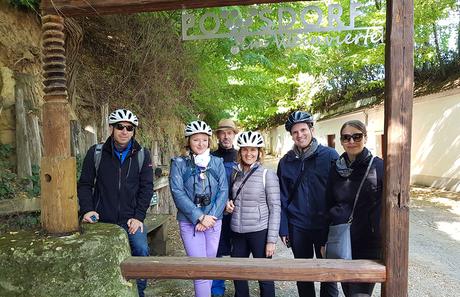 Ausflug zur Burg Falkenstein und E-Bike Tour in Poysdorf