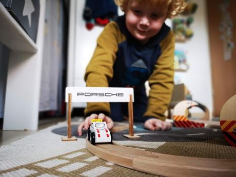 Eichhorn Porsche Racing - Die Holzbahn für rasanten Fahrspass