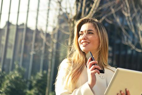 Nachhaltig leben als Student – 17 Tipps für’s Studium Als Student nachhaltig leben - Digital statt Papier