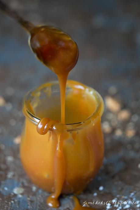 Sahnige Karamell Soße selber machen – Salted Caramel Sauce