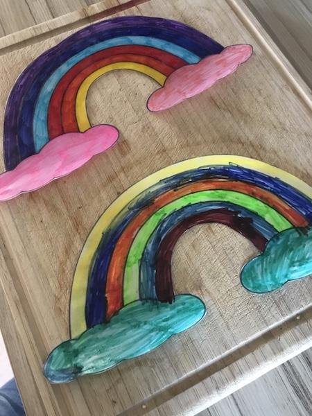 DIY Regenbogen Traumfänger aus Bügelperlen