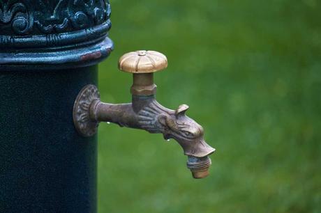 3 geeignete Wasserzapfstellen im Garten für ein komfortables Gärtnern 3 geeignete Wasserzapfstellen im Garten für ein komfortables Gärtnern