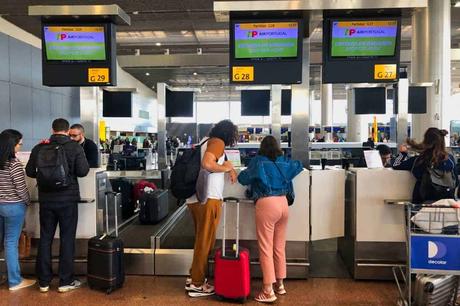 Digital Nomad Visa Programme 2025 Check-In Tap Airlines am Flughafen von Buenos Aires
