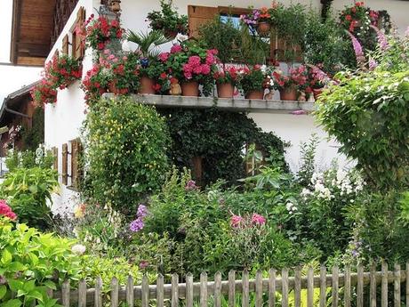 Schwangau: Des Sommers flammende Farben im Dorf der Königsschlösser
