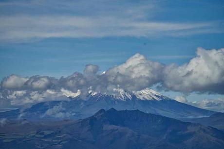 Breslaus bewegte Geschichte Der Vulkan Cotopaxi hat auf seiner Spitze Schnee