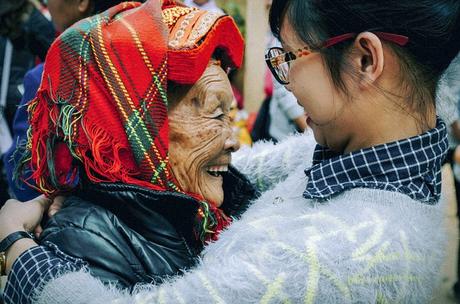 Religionen in Vietnam – Vielfalt zwischen Tradition und Moderne Religionen in Vietnam – Vielfalt zwischen Tradition und Moderne