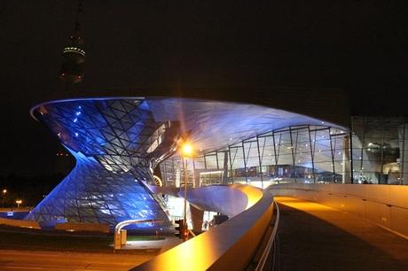 München im KI-Zeitalter: Wie die Stadt zur digitalen Zukunft Europas wird BMW-Welt