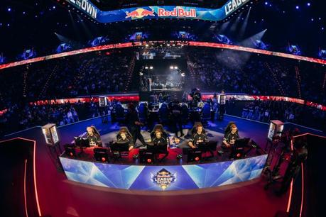 Red Bull League of Its Own: E-Sport-Spektakel im SAP Garden restlos ausverkauft 6 Red Bull League of Its Own