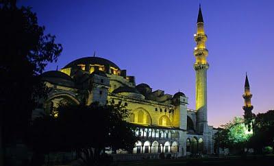 Sultan Süleyman Moschee ist wieder offen