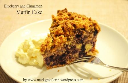 Blueberry and Cinnamon Muffin Cake with Streusel Topping – Blaubeer und Zimt Muffin Kuchen mit Streuselhaube