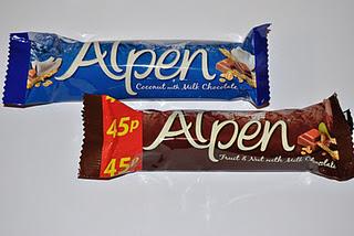 Alpen Bar Fruit & Nut with Milk Chocolate und Coconut & Chocolate