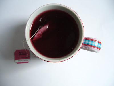 Tea Of The Day | Tee des Tages | Himbeere Cassis von Meßmer |