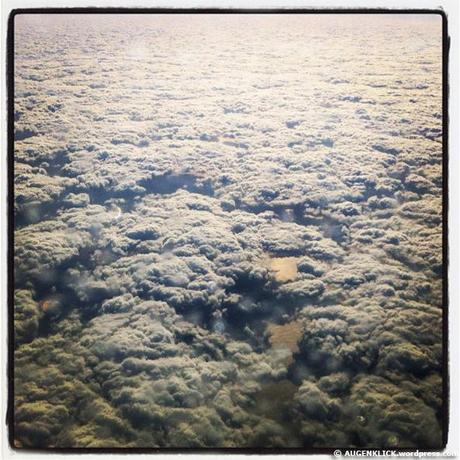Wolken von einem Flugzeug aus fotografiert