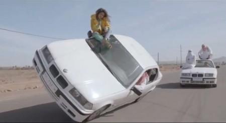M.I.A. dreht Video mit irren Auto Stunts