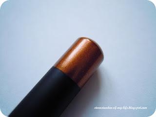 [Review] KIKO Glamorous Eye Pencil 401