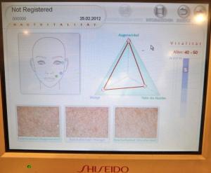 Meine Erfahrung bei SHISEIDO mit der Computer Hautanalyse