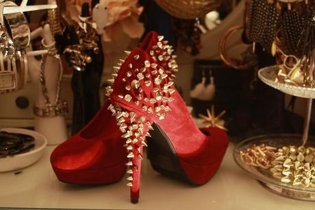 NEW IN: red heels