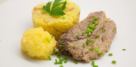 Tafelspitz mit Kartoffelschmarrn und Apfelkren Rezept