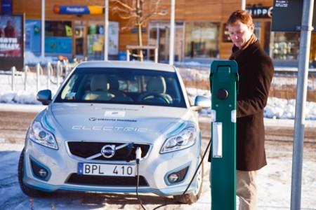 Volvo beteiligt sich an der Entwicklung von Ladesystemen für Elektroautos
