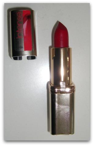 L’Oreal Color Riche Intense Lipstick – Red Passion 297