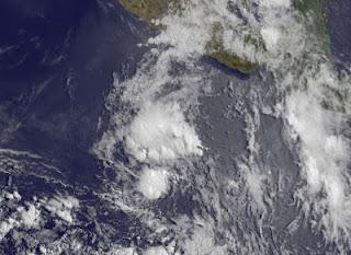 System 90E bildet sich vor Mexiko, Aletta, 2012, Hurrikansaison 2012, Pazifische Hurrikansaison, Nordost-Pazifik, Mexiko, Mai, Satellitenbild Satellitenbilder, Nayarit, Sinaloa