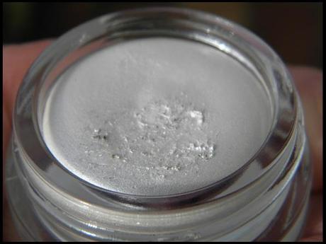 Review essence A new League LE - soft touch eyeshadows Review essence A new League LE - soft touch eyeshadows