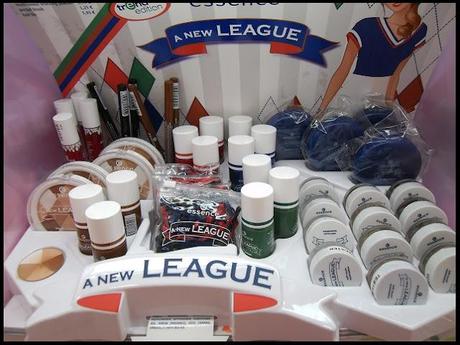 Review essence A new League LE - soft touch eyeshadows Review essence A new League LE - soft touch eyeshadows