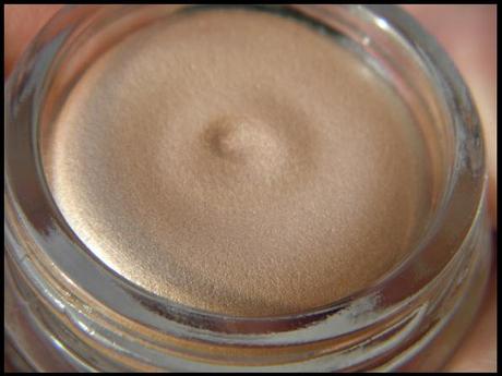 Review essence A new League LE - soft touch eyeshadows Review essence A new League LE - soft touch eyeshadows